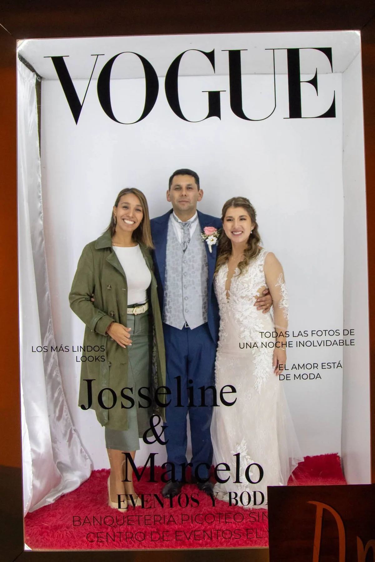 Caja Vogue utilizada por invitados durante una celebración
